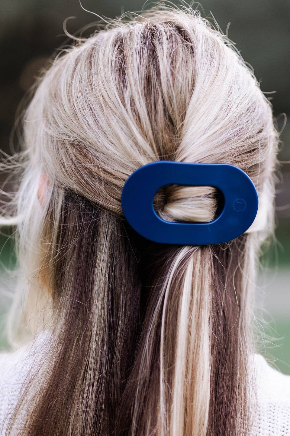 Round Flat Hair Clip | Med. | Midnight Rain