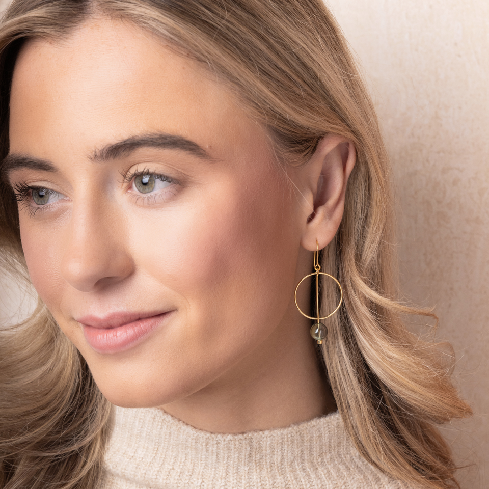 Refined Glass Drop Earrings - Smoke/Gold