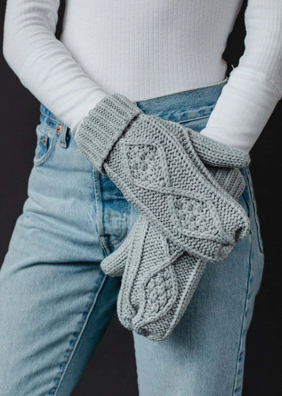 Gray Cable Mittens